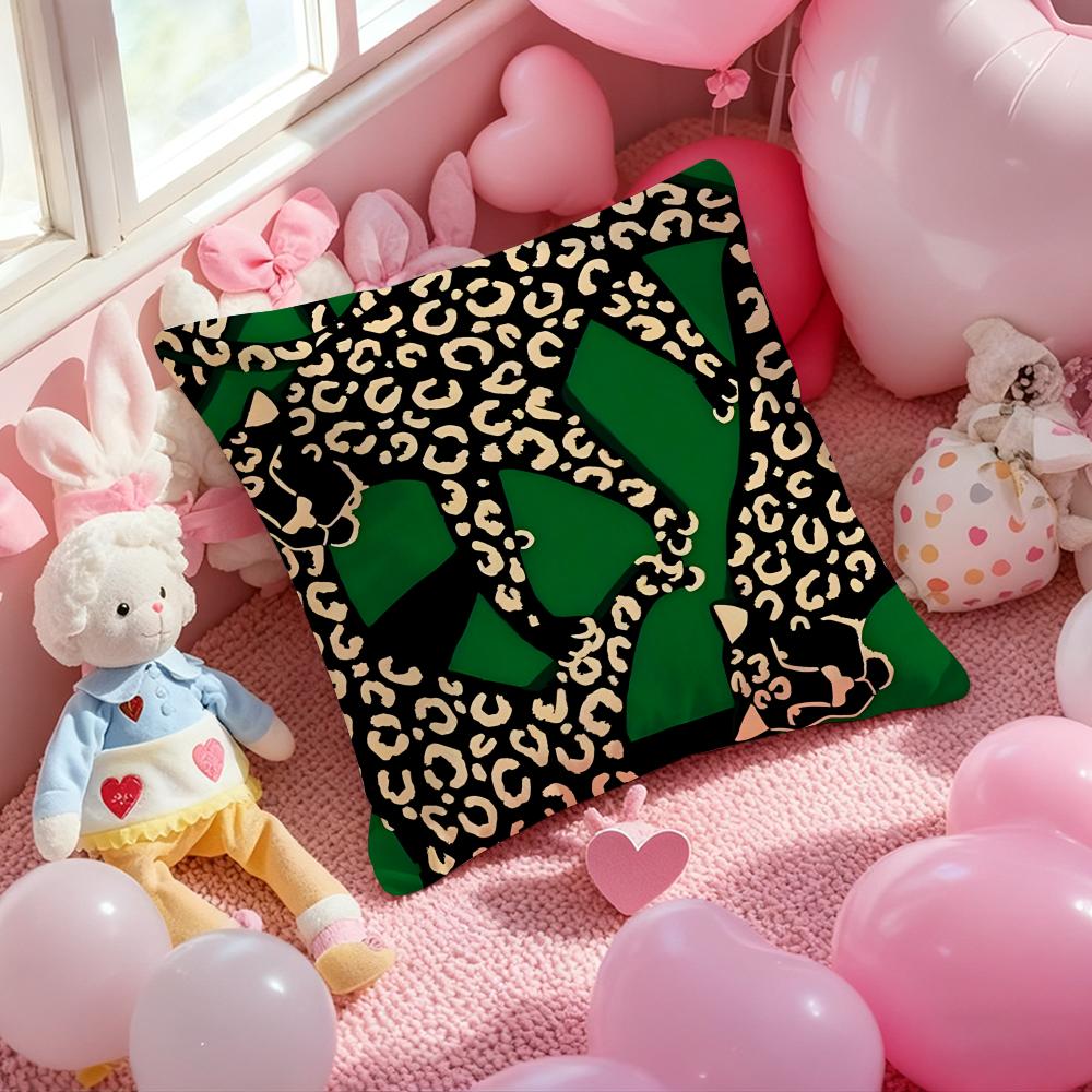 Art Abstract Illustration Cushion Cover Pattern Printed Pillowcase for Living Room Sofa Cushion Cover & Bedroom Decor