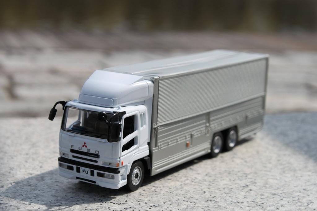 Diapet Scale Large Wing Truck DK-5105 1/43