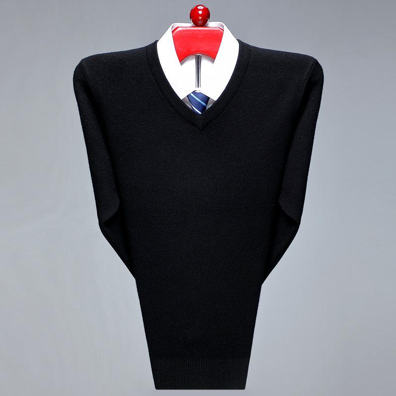 Men's V-Neck Argyle Cashmere Sweater - Thick, Warm Wool for Business or Casual Wear