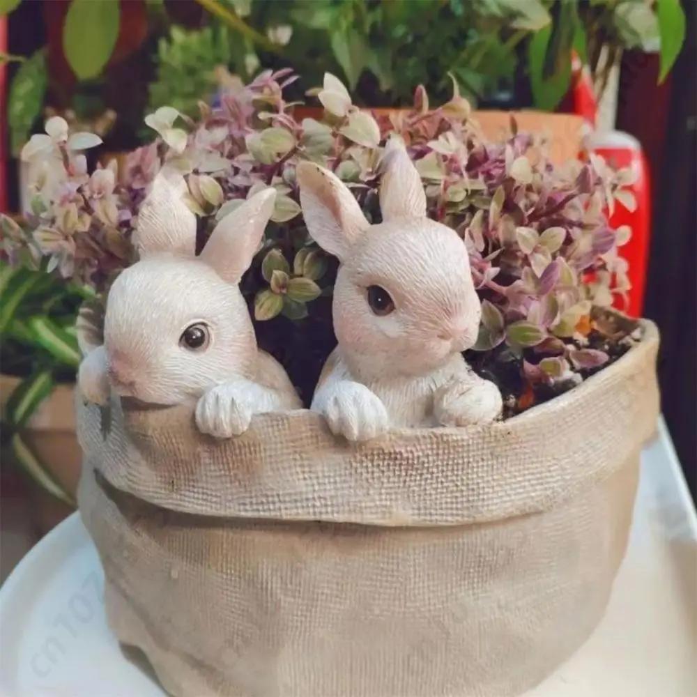 Bunny With Carrot Flower Pot Reusable Cartoon Spring Flower Pot Resin Animal Succulents Holder for Home Festival Decoration