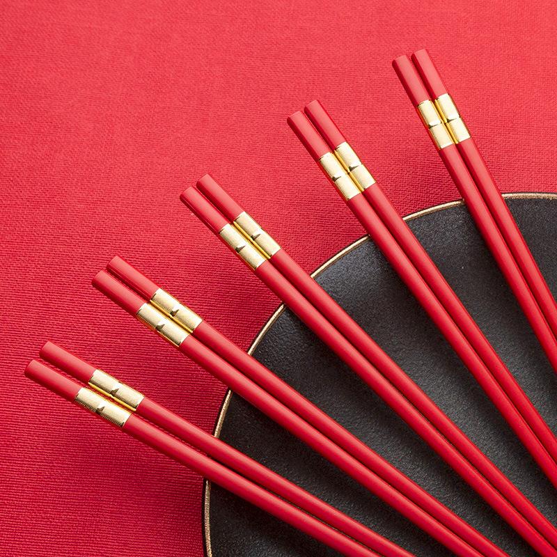 1Pair Japanese Chopsticks Red Sushi Fast Food Noodles ChopSticks Korean Tableware Kitchen Bar Supplies Chinese Cutlery Set
