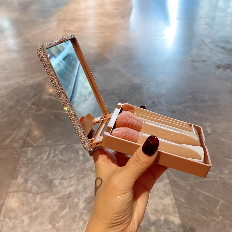 

Мини-набор кистей для макияжа с инкрустацией бриллиантами «Лайт Люкс» - Портативный, мягкий, высококлассный для теней, пудры и румян.