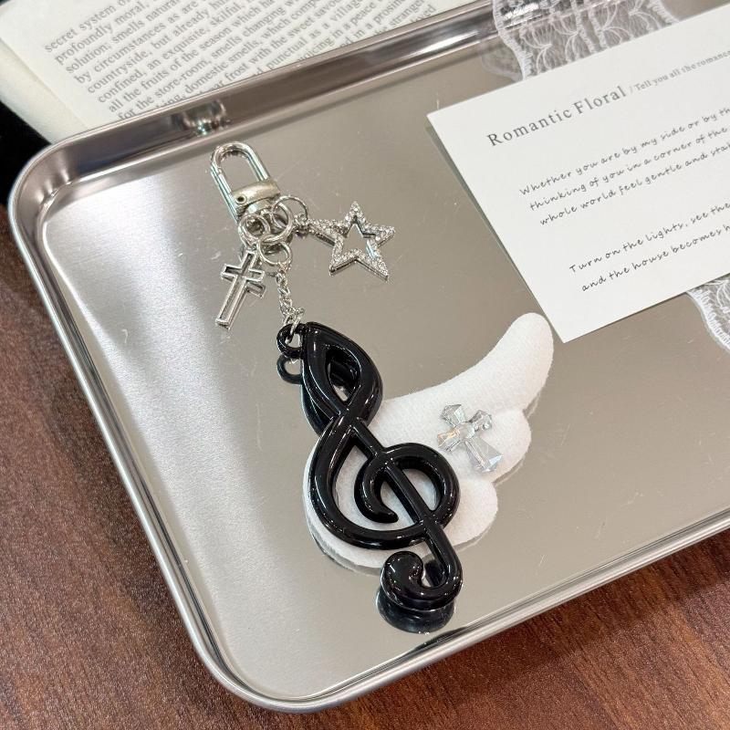 Y2K Trendy Harajuku Keychain Adorable Musical Note Wing Cross Star Key Ring Fashion Bag Pendant for Teen Girls Gift