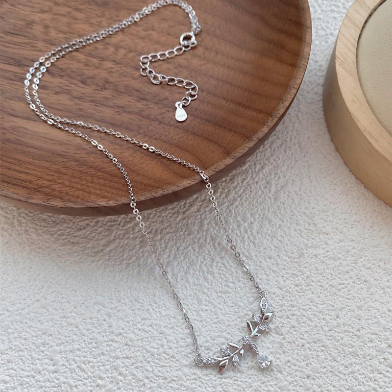 Elegant Women's S999 Sterling Silver Laurel Wheat Ear Necklace - Luxury Pure Silver Clavicle Chain
