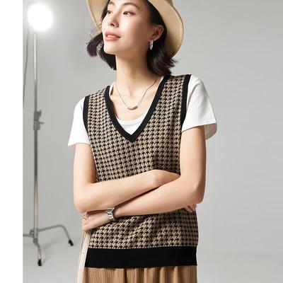 Women's Vintage Houndstooth Knitted V-Neck Sleeveless Vest