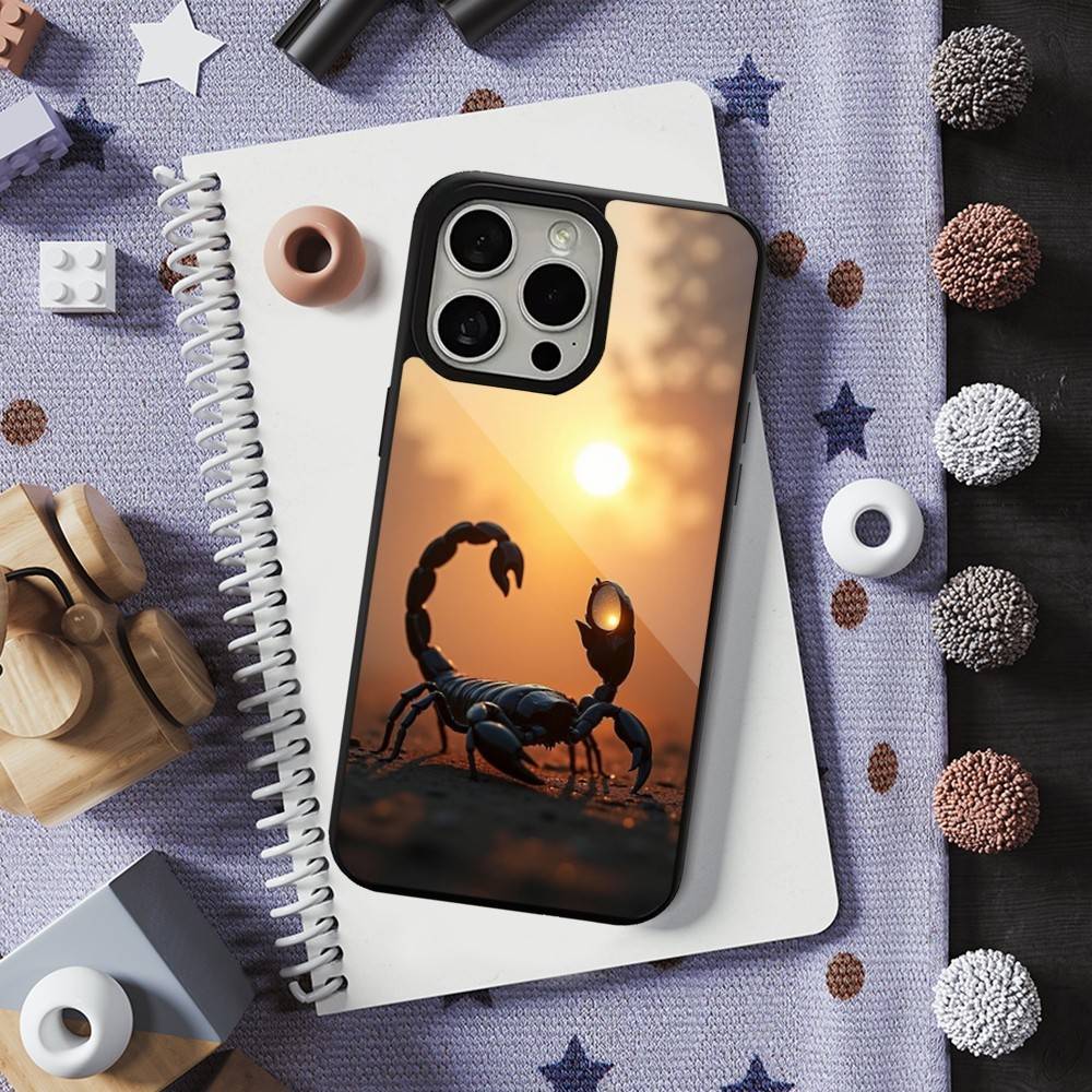 Cool Art Animal Scorpion For iPhone 16,14,13,15,11,12,17,Plus,Mini, Pro,For Magsafe,Max,Magnetic Wireless Charging Case