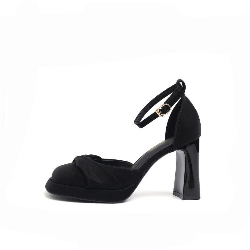 

First encounter season elegant temperament high heels summer hollow word with bag head thick heel Mary Jane single shoes 40