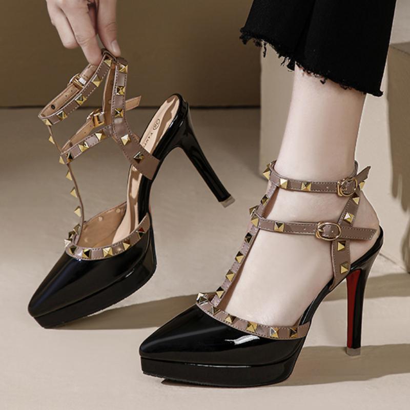 

Fashion Sexy Rivet High Heels 2025 New Patent Leather Pointed Toe Womens Sandals 10Cm Stiletto Platform Party Prom Shoes Size 32 33 32