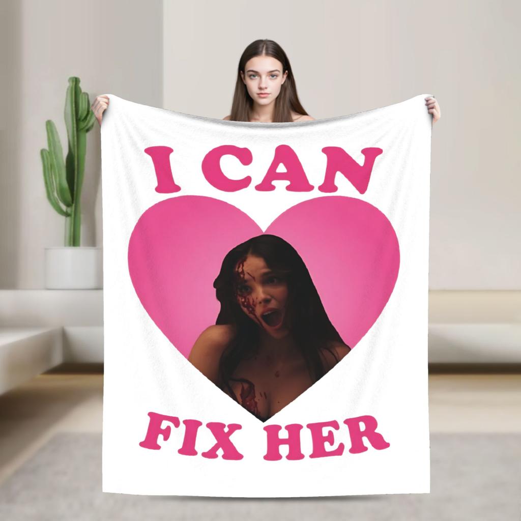Obsession Bloody Girl Black and White Blanket Warm Plush Throw Blanket For Boy Girl Living Room Flannel Bedspread Bed Cover