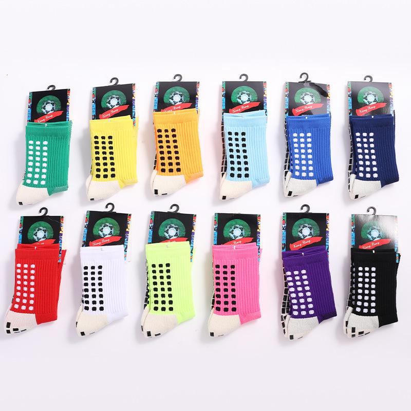 Thickened Mid-Calf Running Socks: Sweat-Absorbent, Wear-Resistant, Anti-Slip with Dot-Grip