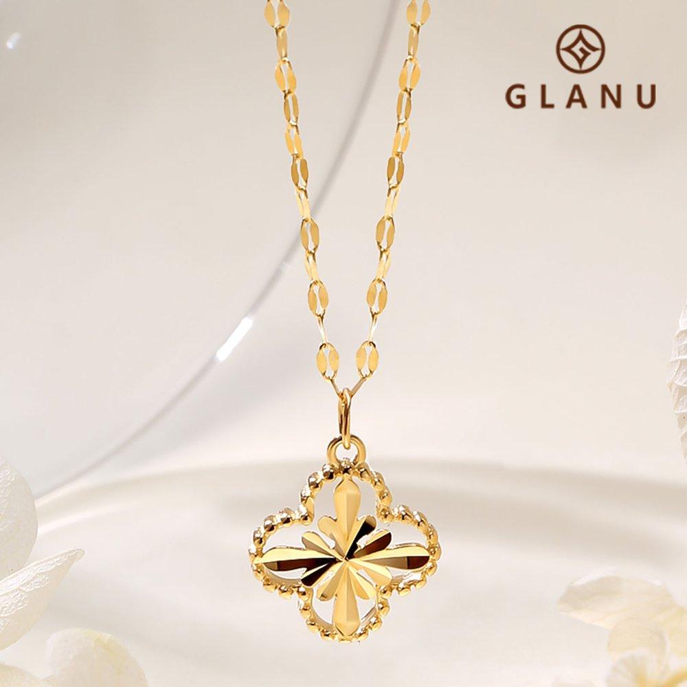 

Granu 14K Taylor Flower Necklace