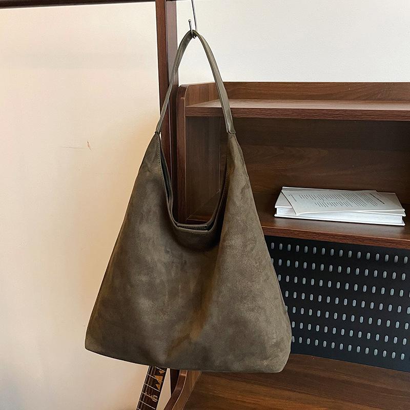 Retro matte simple texture 2025 new handbag bag women's large-capacity mother and child bag high-end casual