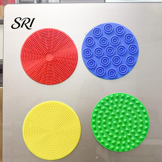 Multi-texture Fidget Mat 4Pcs/Set Silicone Sensory Focus Aid Anxiety Stress Relief Textured Toy Quiet Decompression Round Tactile Pad Desk Durable