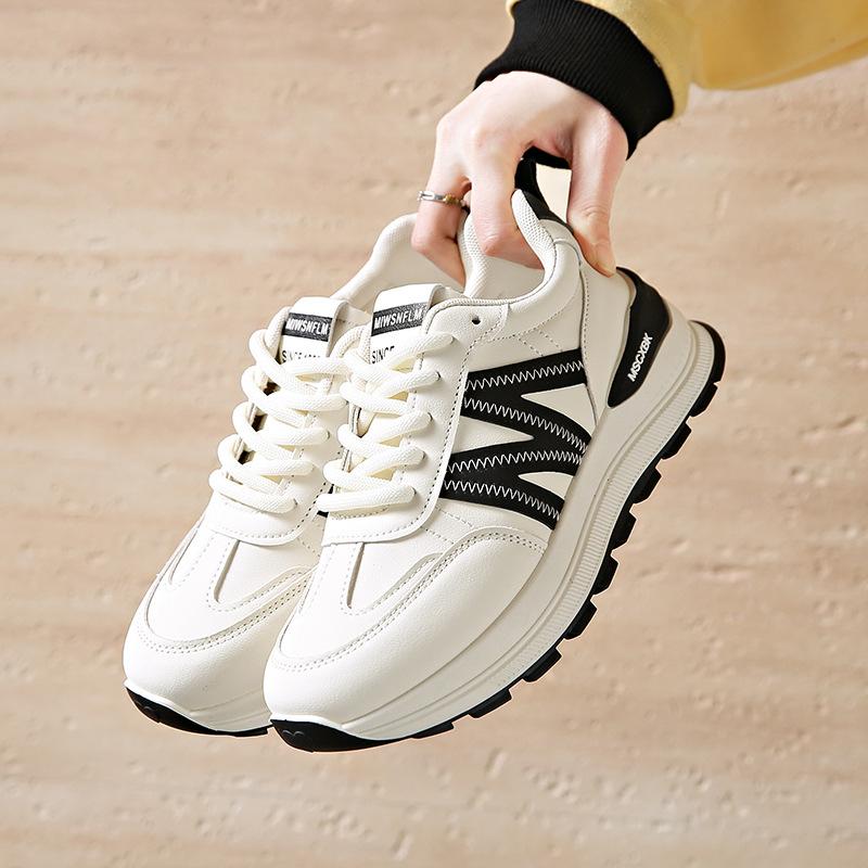 Sneakers women's 2025 new spring light soft sole not tired feet Forrest Gump shoes platform dad shoes travel versatile