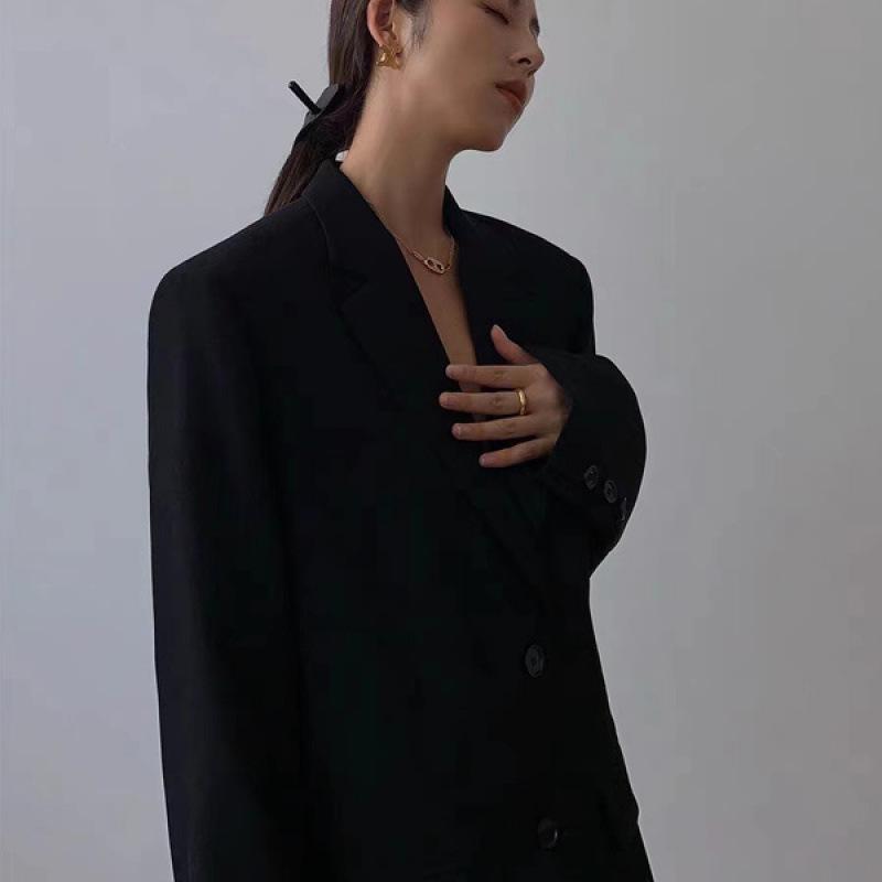 Women's 2024 Autumn Black Retro Loose Slimming Suit Jacket - Korean Style