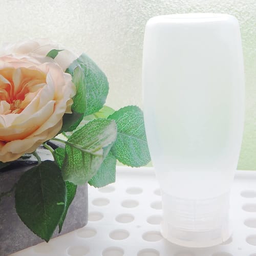 Arimitsuya Honey Container, 500g Capacity, for Shampoo, Treatment, and Body Soap, Poly Container, Honey, Check Valve, Honey Dispenser