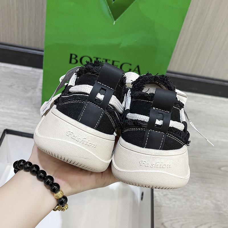 Tan Jianji, the same style, open smile thick-soled heightening canvas shoes for women's 2025 spring explosion, casual versatile beggar shoes tide