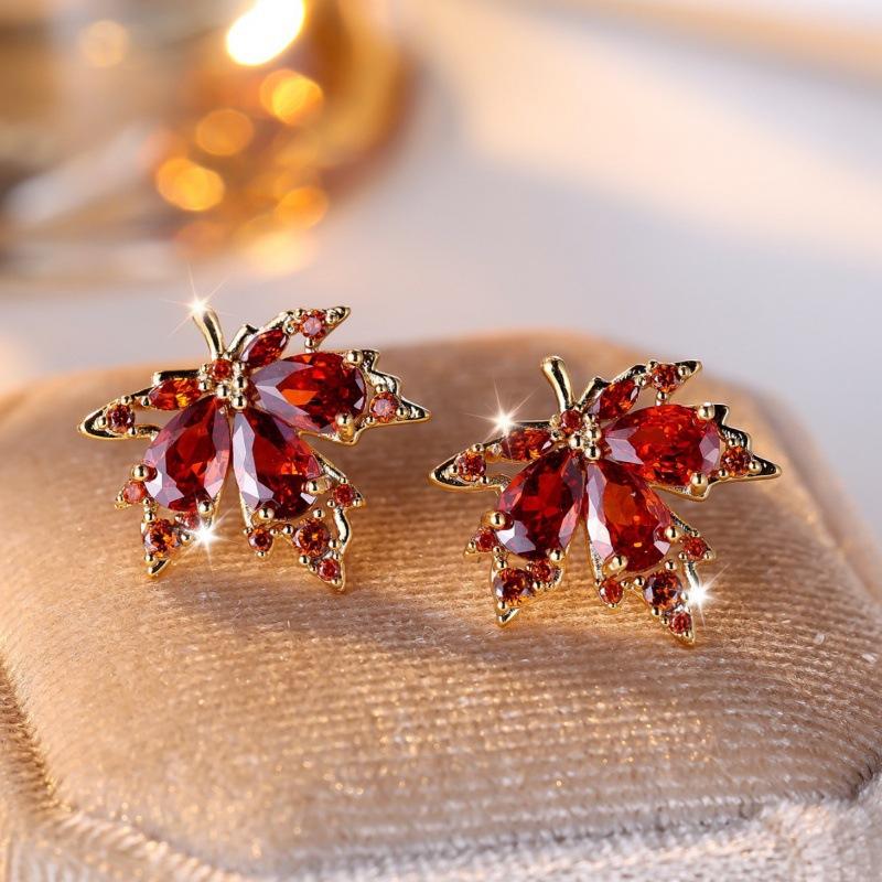 Wish autumn gold pomegranate maple leaf red stud earrings girls jewelry simple and small temperament