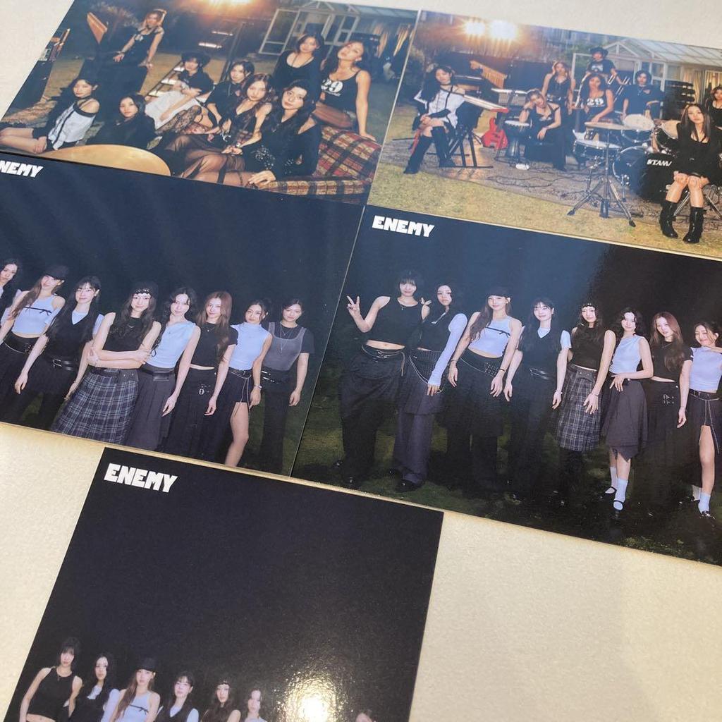 [USED] TWICE ENEMY Rent-a-Girlfriend 5 Types