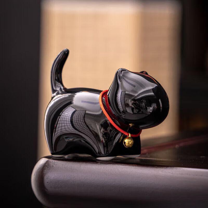 

Милая керамическая фигурка кота без лица N/A