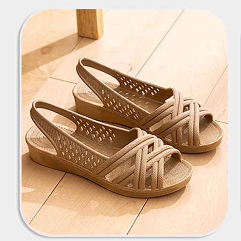 Dámské lehké protiskluzové prodyšné PVC sandály: Ideální pro letní svrchní oblečení