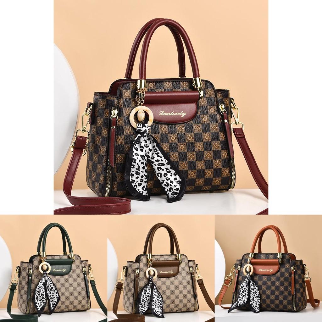 Chic Quilted Bucket Bag For Women Spacious And Stylish Pu Tote With Versatile Design