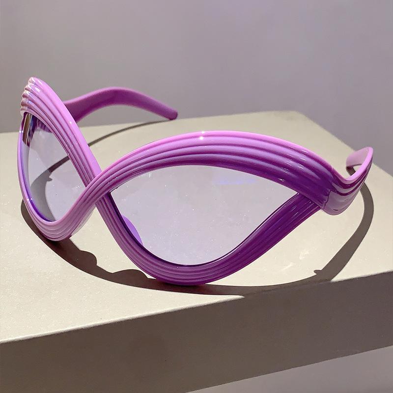

Oversized Y2K Stripe Wave Big Frame Vintage Sunglasses Women For Men Luxury Brand Designer Sun Glasses Punk Popular Shades UV400