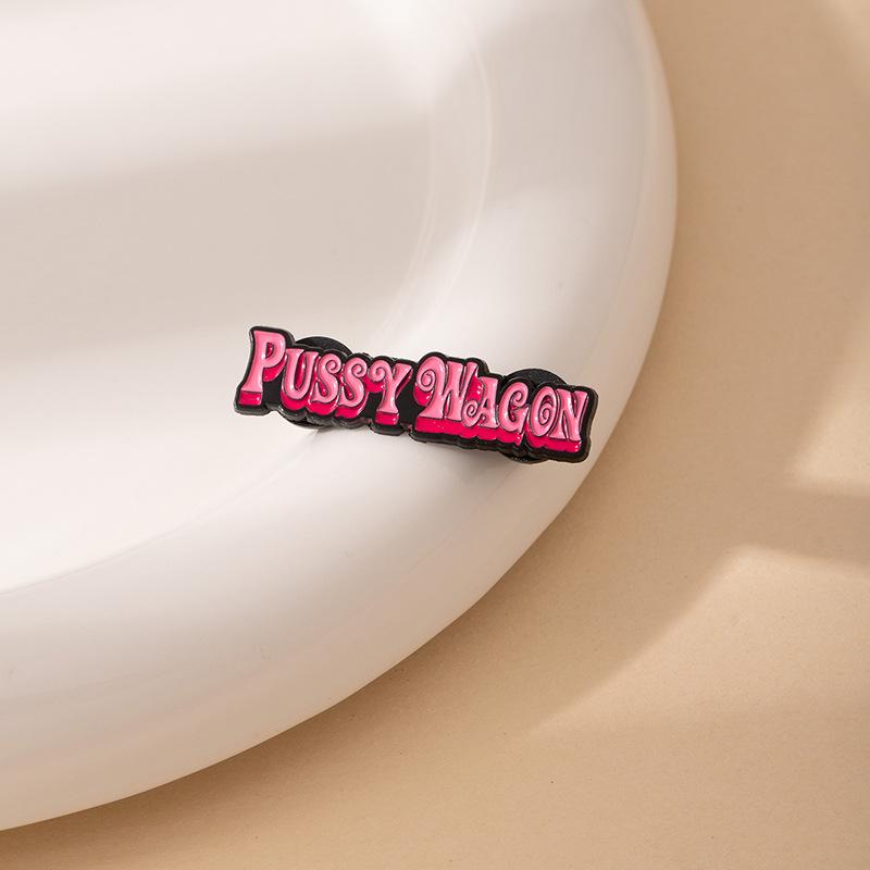Pink Series Love Brooch Personality English Quotes Indicator Styling Personality Pin Metal Badge