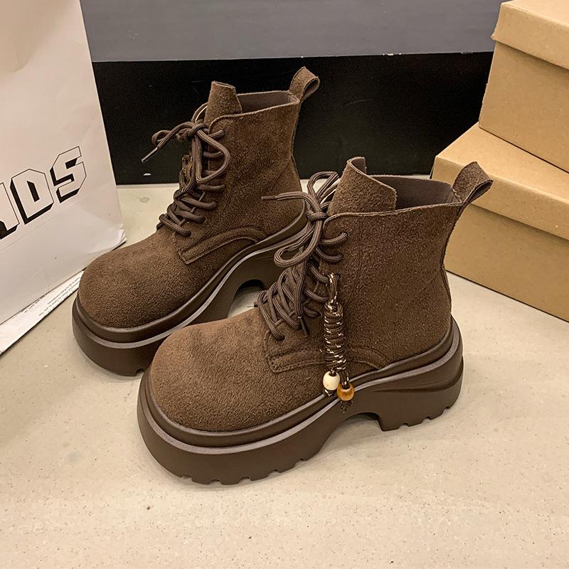 

British style retro platform Martin boots women s 2025 new small man taller and thinner western cowboy rhubarb boots 40 кофейный