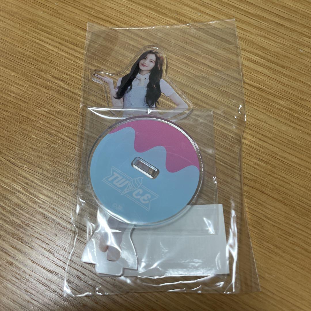 

[USED] TWICE POPUP STORE 2023 Acrylic Stand Sana