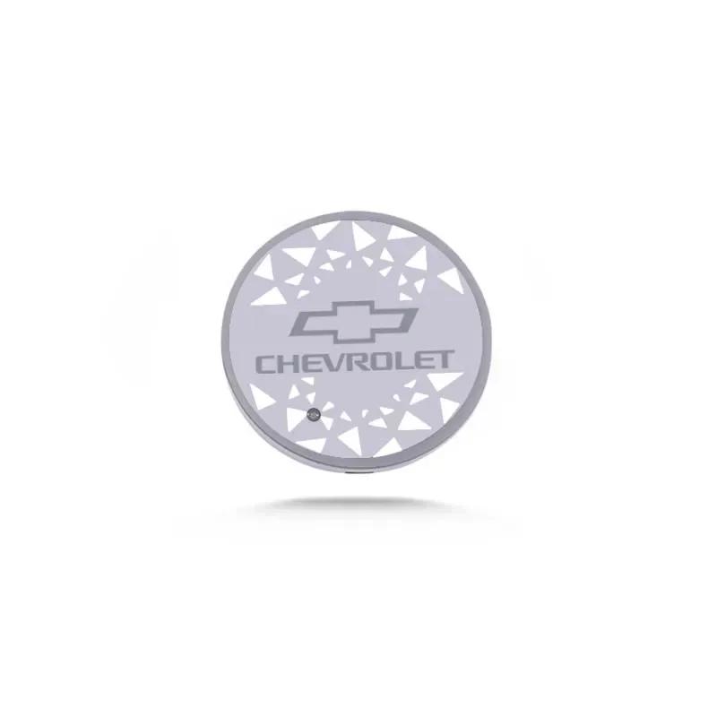 Skirta Chevrolet CRUZE SILVERADO AVEO Cavalier IMPALA MALIBU SPARK TRAX LED automobilio puodelio laikiklio šviesa vandens puodelio laikiklio kilimėlis aplinkos apšvietimas