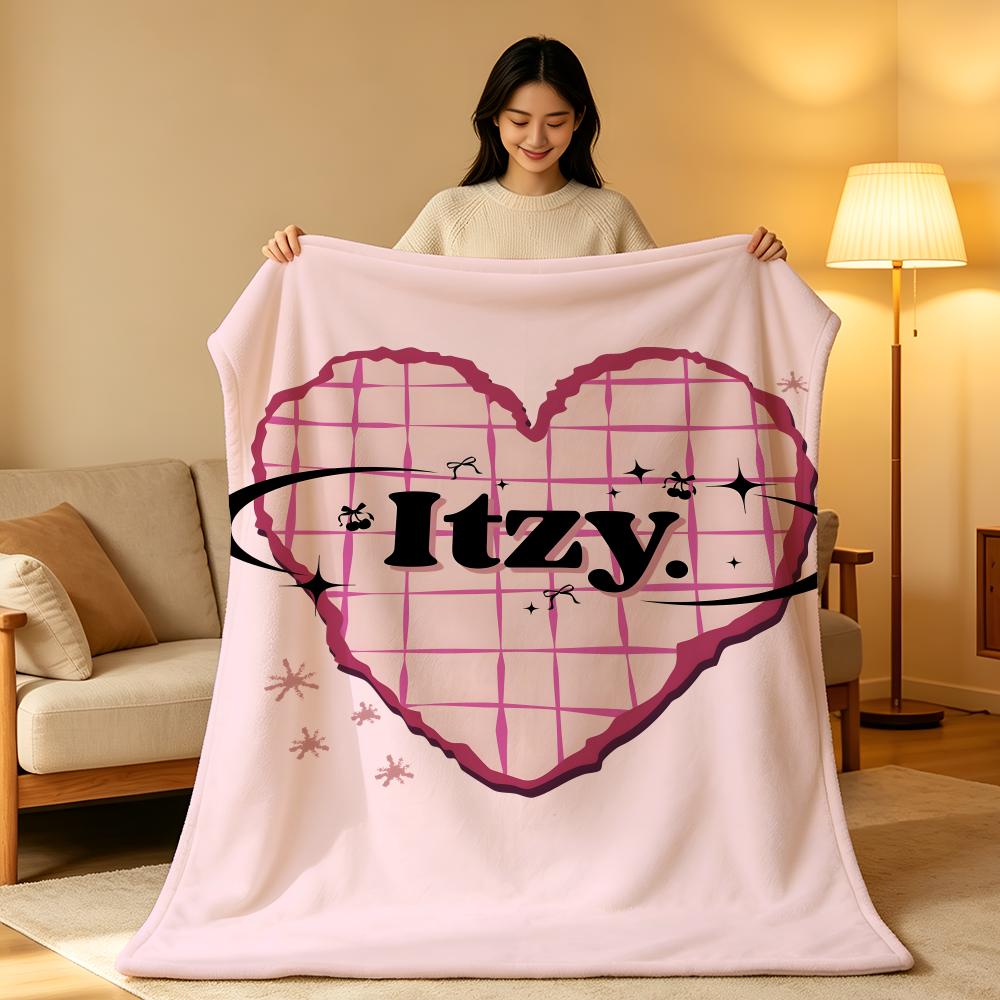 Music I-ITZY Throw High-Density Short Plush Blanket Soft Skin-Friendly for Sofa Nap Air-Conditioned Room