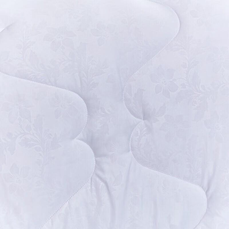 Fuanna Healthy Anmeng 7-Hole Antibacterial Soybean Quilt