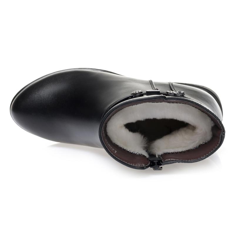 AIYUQI Women Winter Shoes Boots 2020 New Genuine Leather Ladies Short Boots Fashion Wool Lining Large Size Ankle Boots Women