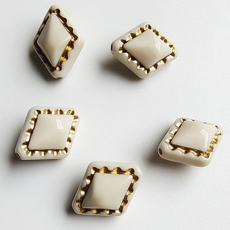 Акриловые прозрачные ромбы с золотым контуром, аксессуары для бисероплетения 18*14*9mm