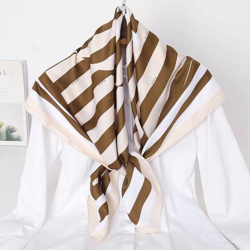 Versatile Shawl Animal Print Black And White Simple Large Square Scarf 90 * 90Cm Simulated Silk Twill Silk Women'S Silk Scarf
