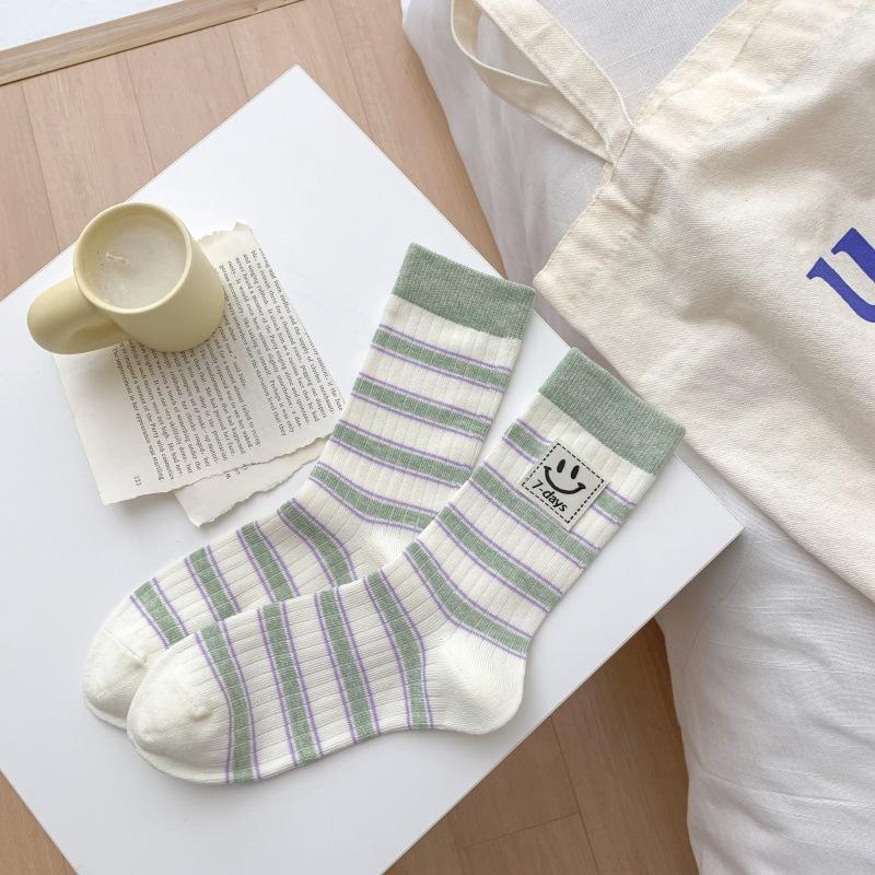 

Cartoon Smiley Face Cloth Label Thin Breathable Socks Striped Casual Pile Socks One size fits all зелений