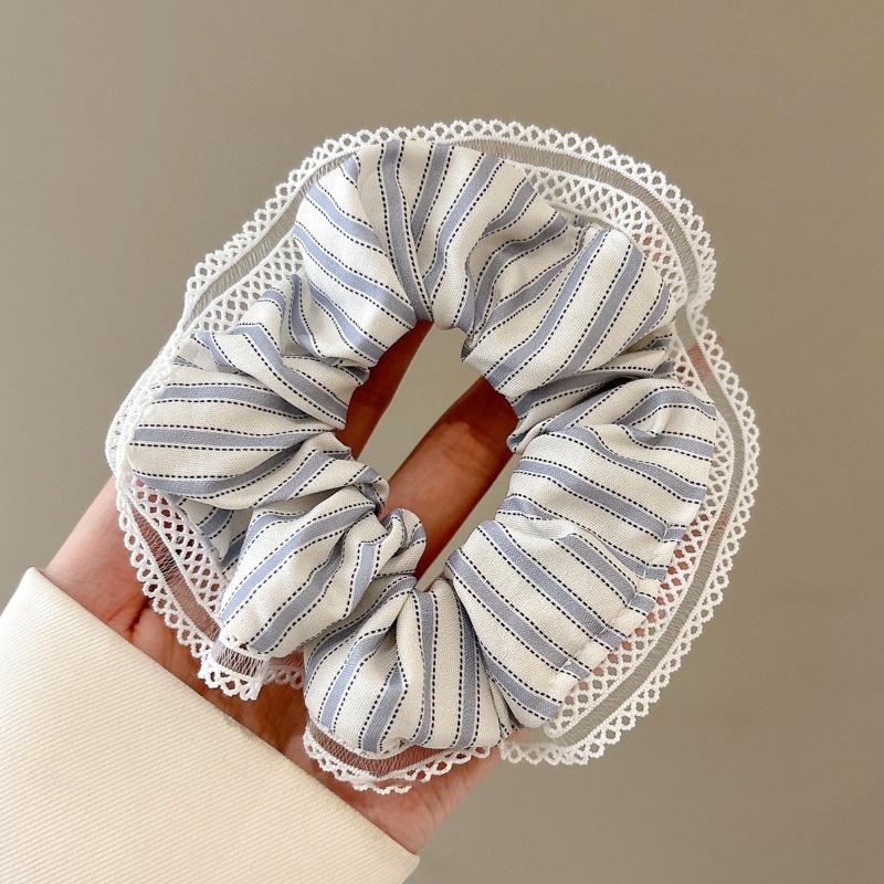 Korean Style Spring/Summer Floral Intestine Hair Scrunchie for Women – Elegant Ponytail Tie and Mori Girl Accessory.