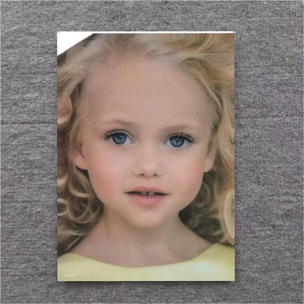 Erasable Face Painting Practice Board - Reusable Makeup Tool for Stage and Color Application