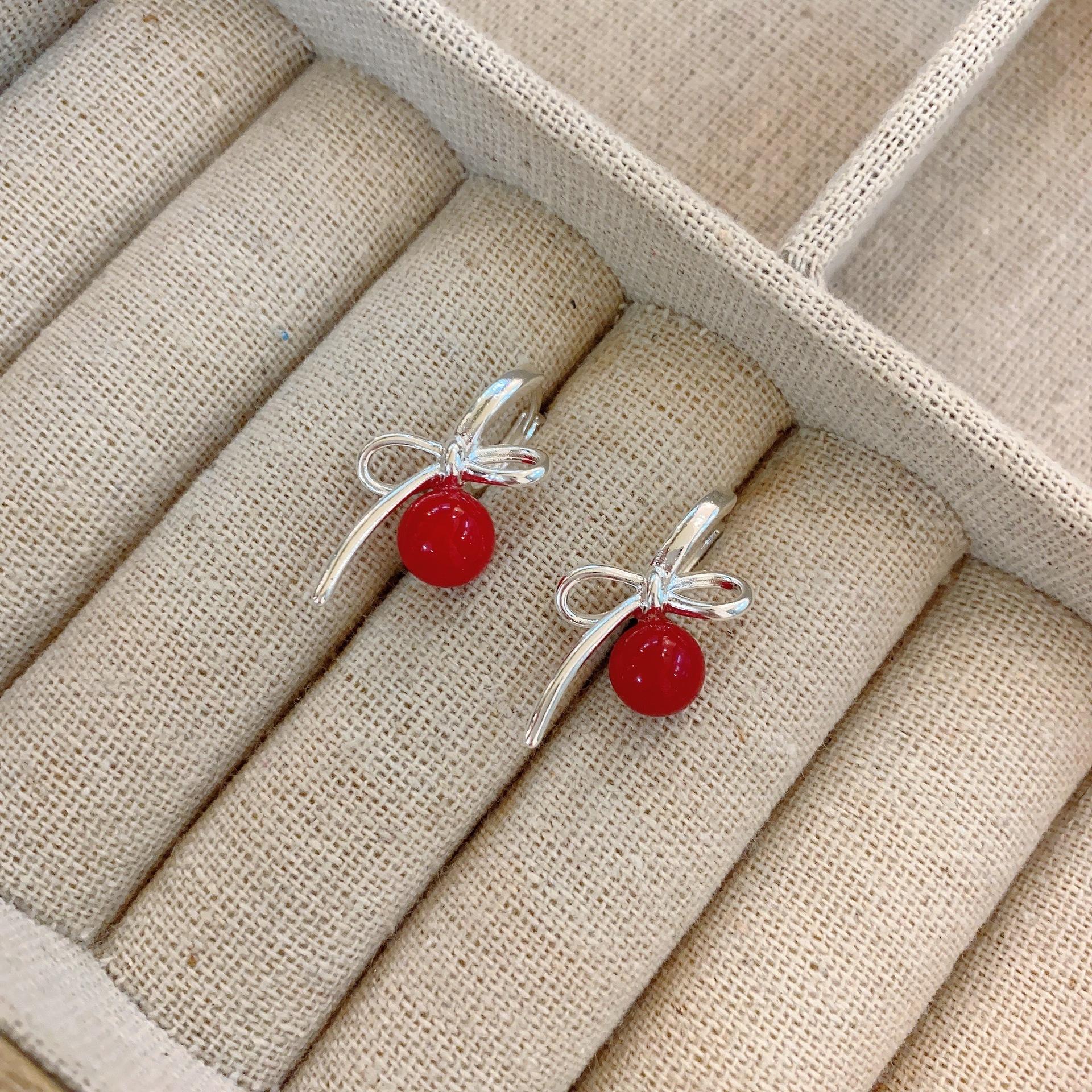 

Изысканные и очаровательные серьги-пусеты с жемчугом в виде банта, дизайнерские, женские, с легкой роскошью и высоким чувством темперамента