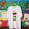 South Parks kleiner fetter Junge Cartman Süßes Cartoon Gedrucktes T-Shirt Shirt Humorvolle Streetwear Unisex Sommer Rundhals Kurzärmlig