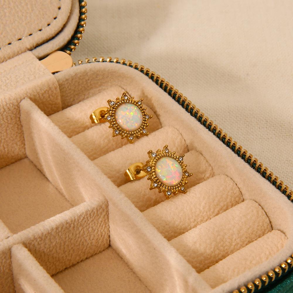 Europäisches & Amerikanisches Retro Schmuckset: 18K vergoldeter Edelstahl mit Opal-Sonnenkette, Armband und Ohrsteckern für Damen