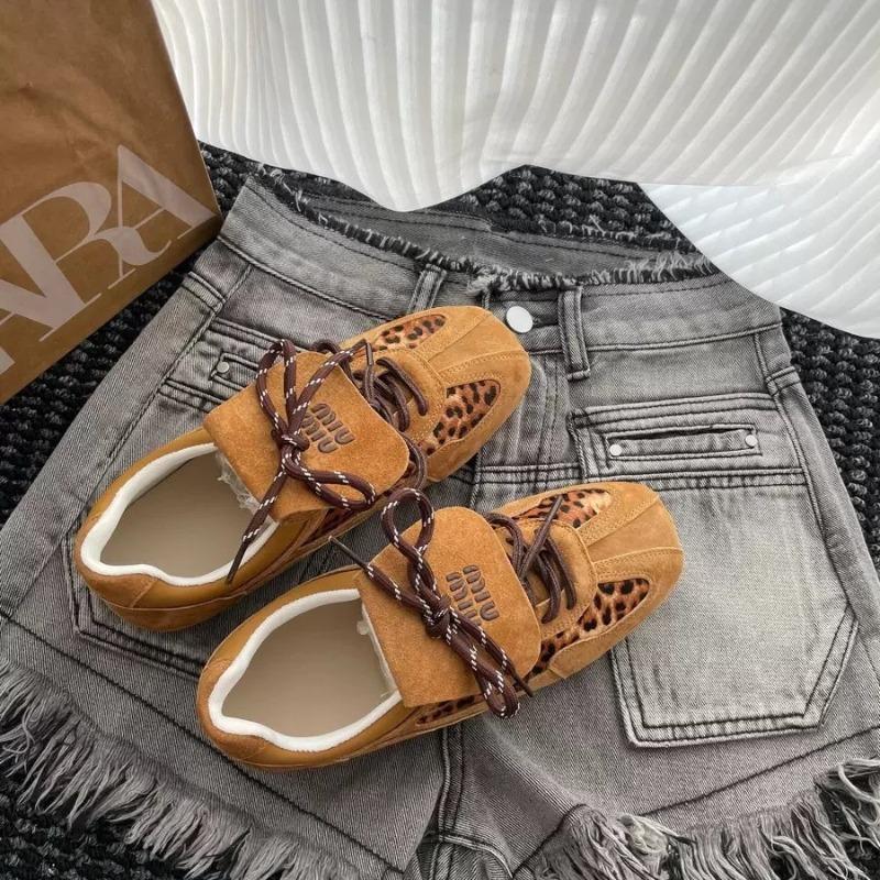 Cowhide horse hair niche leopard print shoes for women's new flat-bottomed casual sports board shoes for women