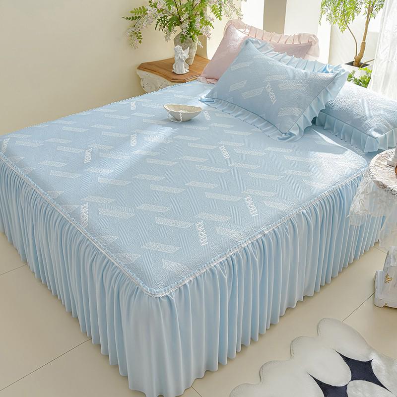 Princess Style Cooling Bed Skirt Set with Ruffled Lace Bedspread - Ice Silk Bean Mat for Summer