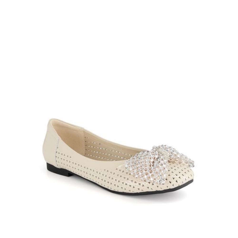 

Soda Women S Flat Punching Semi dreSS ShoeS arS5043435 39(250)