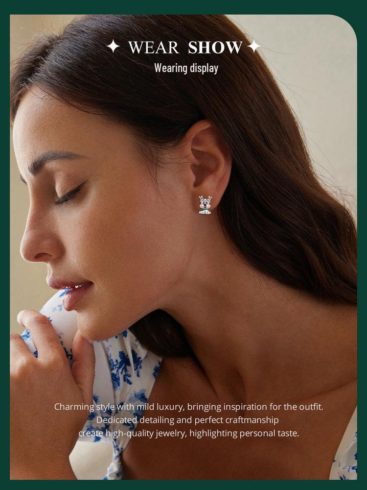 Everlove Christmas Reindeer Sterling Silver Stud Earrings for Women - BSE920