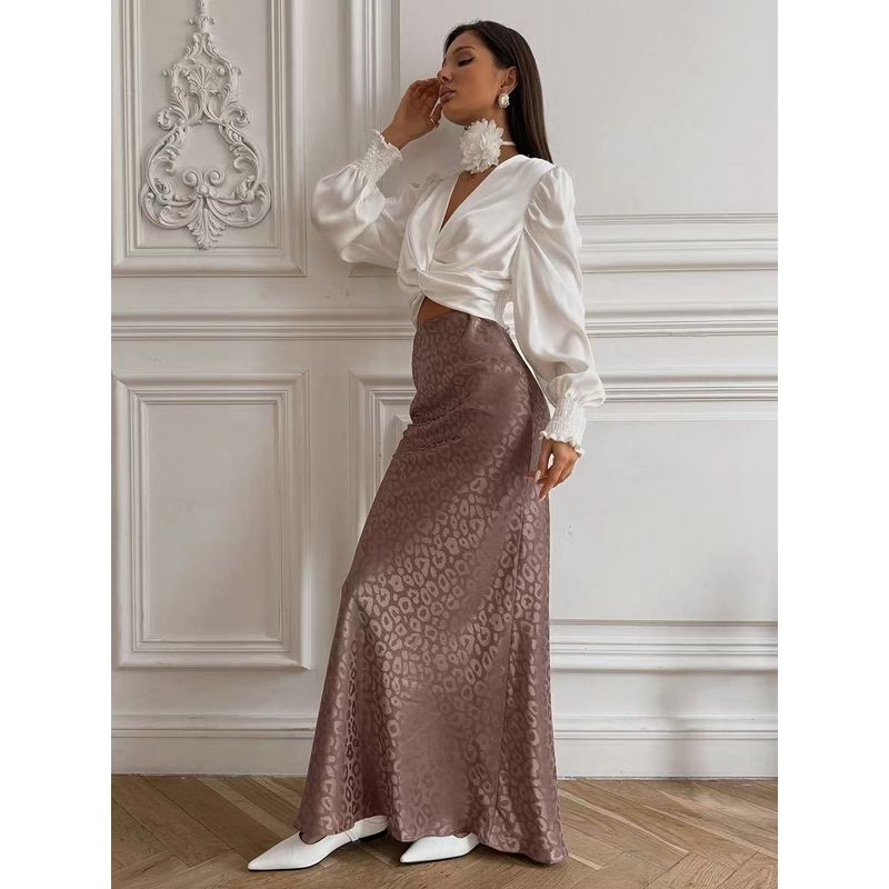 

Western Style New Sheath Jacquard Leopard Print Skirt High Waisted Leopard Print Skirt Light brown M