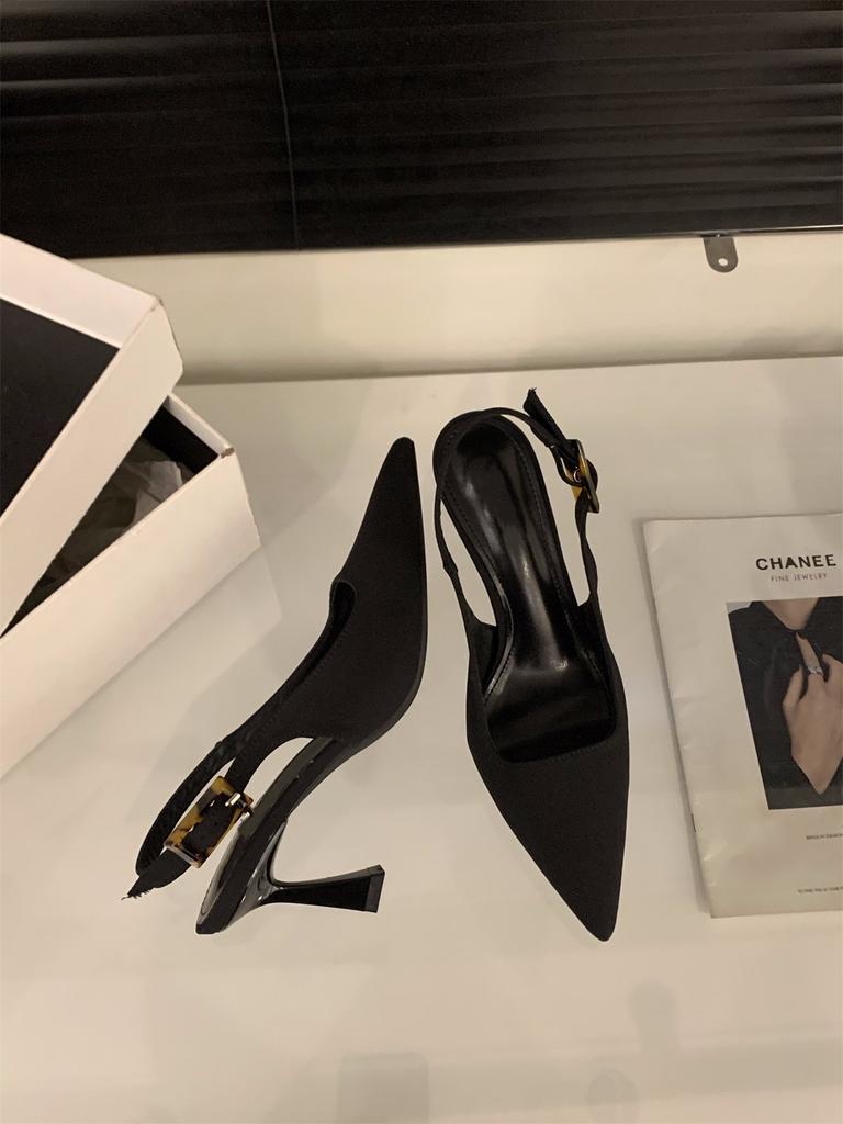 Niche high heels bag head sandals fairy shoes new temperament socialite black single shoes