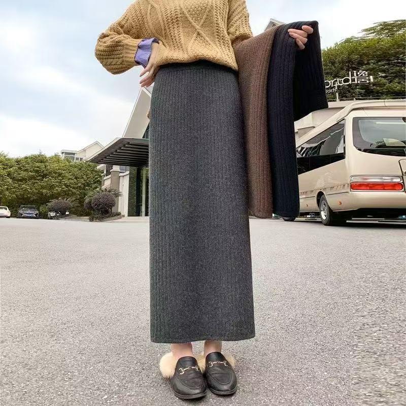 Women's High-Waist Long Knit Skirt - Autumn/Winter Slimming Hip-Hugging Versatile Style