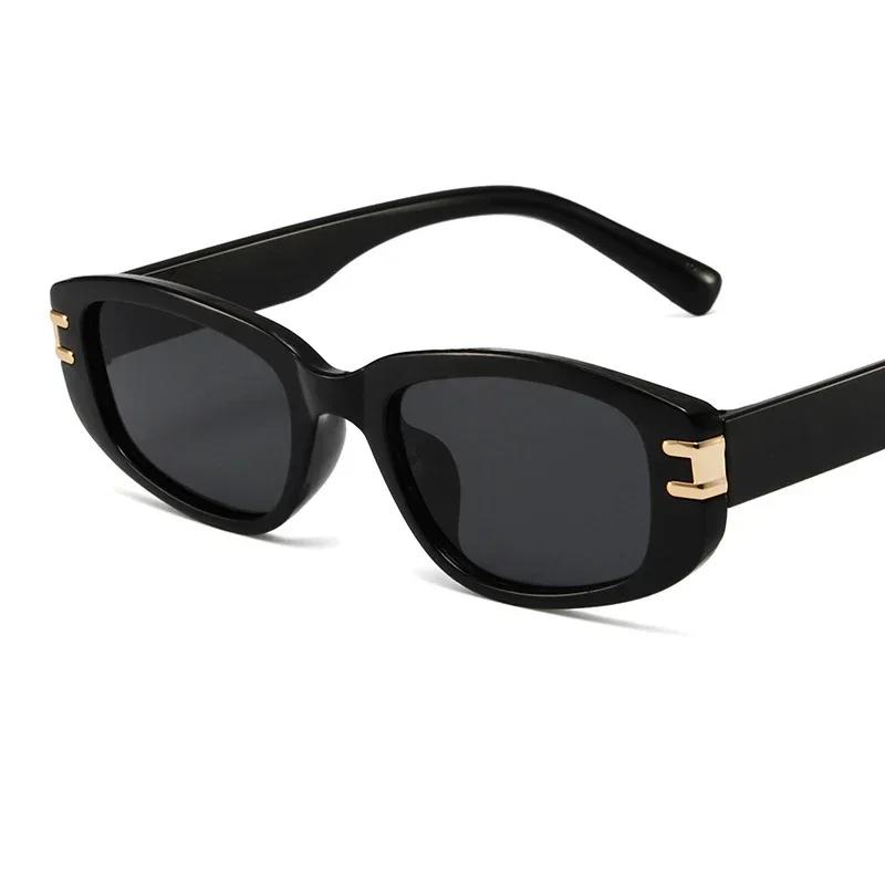 

Retro Small Rectangle Women Sunglasses Vintage Beige Luxury Design Clear Sun Glasses Fashion Ladies Eyewear As Picture